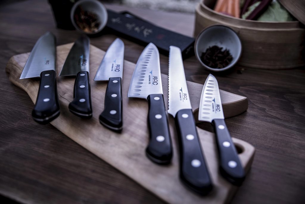 Sharpening knives - MAC KNIVES